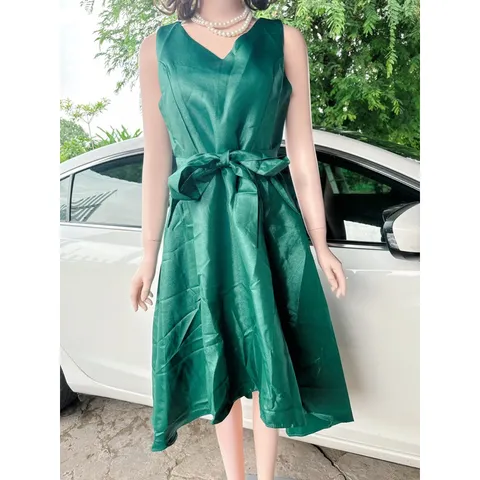 Đầm thiết kế tapta ánh kim xinh có ảnh thật và clip Giá 290k Hàng có sẵn giao ngay  Chất liệu tapta cao cấp Có đủ size