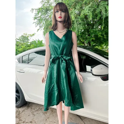 Đầm thiết kế tapta ánh kim xinh có ảnh thật và clip Giá 290k Hàng có sẵn giao ngay  Chất liệu tapta cao cấp Có đủ size