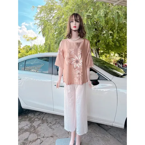 Áo lụa trung niên ép đá cao cấp mềm mịn mát, ko bai ko xù + quần lụa Đủ size Giá 290k/ cả set Chất liệu lụa Latin xịn