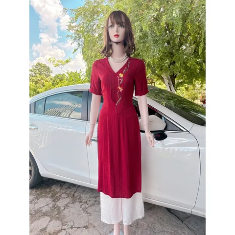 Set áo dài thêu hoa hàng An Thuỷ cao cấp, hàng thêu Áo dài giá 290k Quần giá 120k/ quần  Cả set gồm áo dài