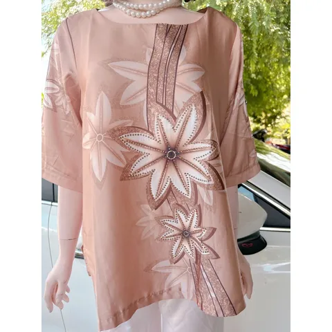 Áo lụa trung niên ép đá cao cấp mềm mịn mát, ko bai ko xù Giá 190k /( áo) Chất liệu lụa Latin xịn Hàng có sẵn giao ngay