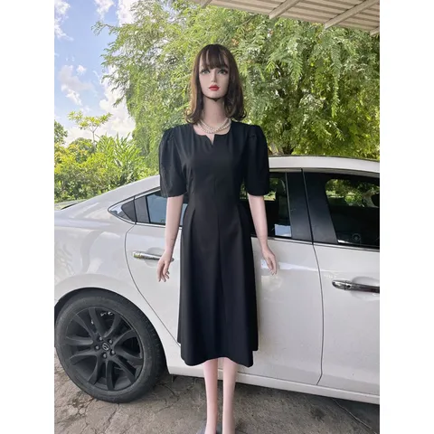ĐẦM đen MIDI  XẾP LY EO  Hàng có sẵn giao ngay XL Giá 290k Có đủ size tới 90kg Chất liệu cát Hàn cao cấp