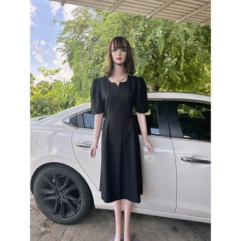 ĐẦM đen MIDI  XẾP LY EO  Hàng có sẵn giao ngay XL Giá 290k Có đủ size tới 90kg Chất liệu cát Hàn cao cấp