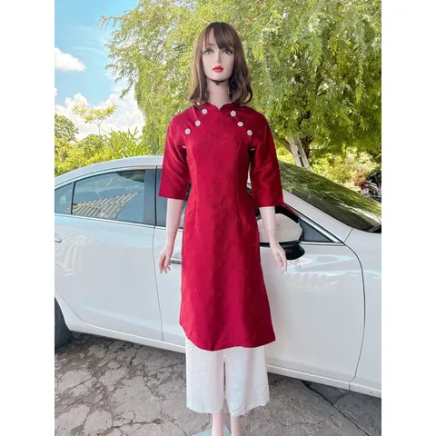 🍊ẢNH THẬT🍊ÁO DÀI GẤM ĐỎ KẾT KHUY HOA 🍒CÓ SẴN🍒 Hàng có sẵn giao ngay M Giá 390k/ cả set Gồm áo dài gấm hoa nổi + quần