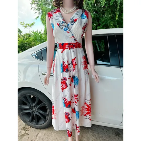 Đầm họa tiết sang trọng Hàng có sẵn giao ngay  Giá 290k Vừa dây kéo vừa bo chun co giãn dễ mặc  Dưới 70kg mặc đẹp