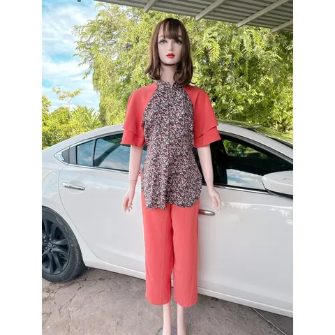 SÉT LAM , set bà ba cách tân , áo có dây kéo phía sau Hàng có sẵn giao ngay L Giá 220k/ cả set Có đủ size tới 80kg
