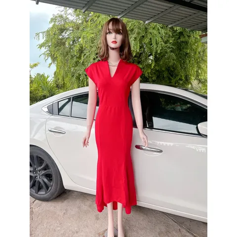 Đầm dạ hội đuôi tôm siêu đẹp có màu hồng và màu xanh coban + màu đỏ Giá 390k Hàng có sẵn giao ngay Co gian dễ chịu
