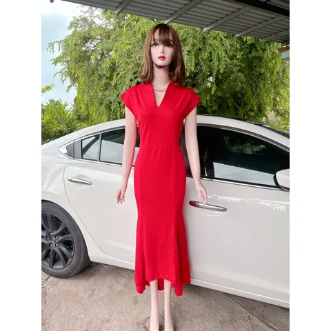 Đầm dạ hội đuôi tôm siêu đẹp có màu hồng và màu xanh coban + màu đỏ Giá 390k Hàng có sẵn giao ngay Co gian dễ chịu