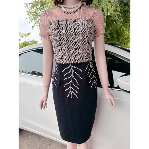 Đầm đính kết siêu đẹp, Có sẵn mút ngực Giá 290k Có co giãn dễ mặc  Hàng có sẵn giao ngay chuyên hàng thiết kế đẹp