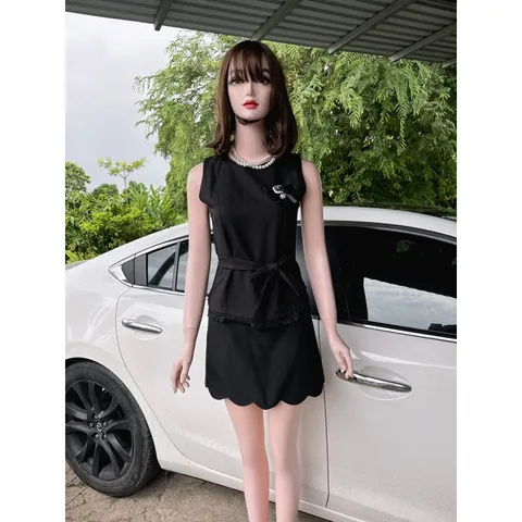 Set váy nữ , set váy áo sát nách kèm tag nơ đá thiết kế phối chân váy lưới sang chảnh Hàng có sẵn giao ngay  Giá 290k