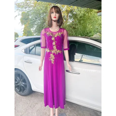 Đầm dạ hội dáng dài trung niên thêu tay cao cấp đính đá tỉ mỉ Giá 320k Chất liệu vải thun solen xịn cao cấp