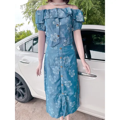 Set bò trễ vai kiêu dáng  sang chảnh Hàng có sẵn giao ngay 2L Đủ size SML Giá 400k/ cả set Chất liệu jean lụa xịn