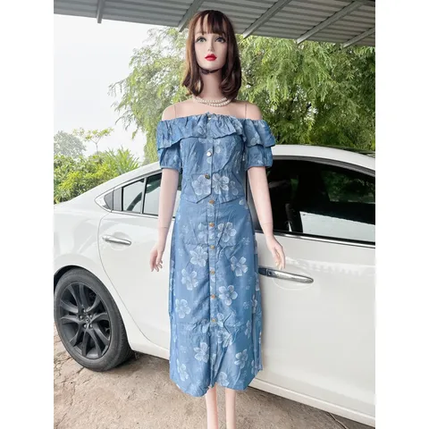 Set bò trễ vai kiêu dáng  sang chảnh Hàng có sẵn giao ngay 2L Đủ size SML Giá 400k/ cả set Chất liệu jean lụa xịn