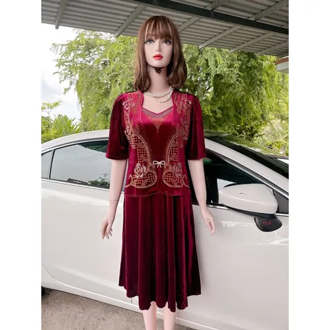 Đầm nhung trung niên đi tiệc hoa ép đá dáng vest che bụng bigsize 75kg, Đầm trung niên đi tiệc vải nhung ép đá cao cấp