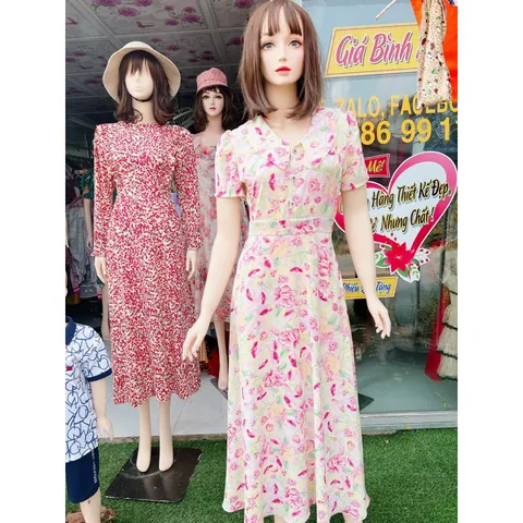 Đầm hoa siêu đẹp Giá 290k/ đầm Hàng có sẵn giao ngay
