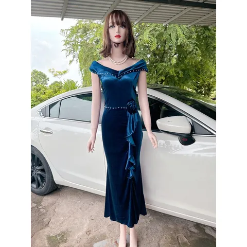 Đầm dạ hội nhung đính Ngọc siêu sang Giá 390k HÀng có sẵn giao ngay Có màu xanh lá , đỏ và xanh coban + xanh đậm