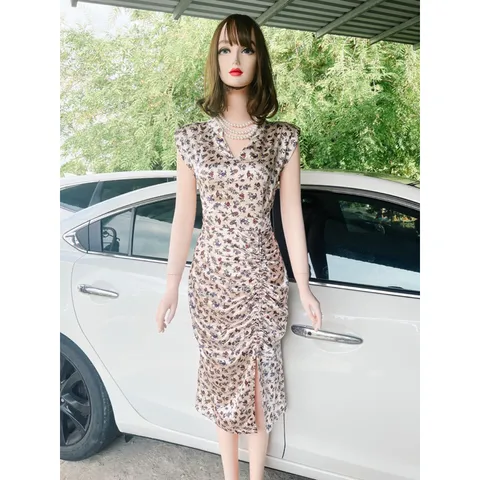 Đầm lụa xịn siêu sang Giá 290k Hàng có sẵn giao ngay Vai có đệm mút Hàng rất xịn , đẹp
