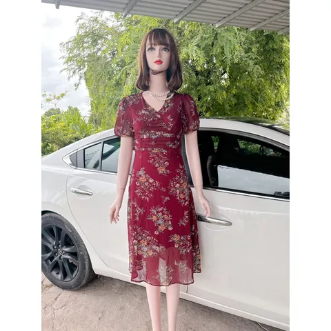 Đầm hoa siêu đẹp 2 lớp dày dặn Hàng có sẵn giao ngay M Giá 290k