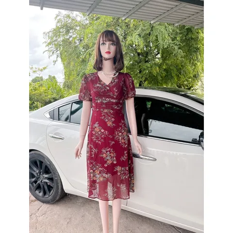 Đầm hoa siêu đẹp 2 lớp dày dặn Hàng có sẵn giao ngay M Giá 290k
