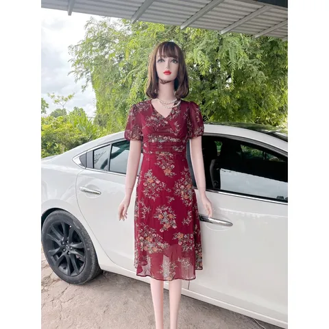 Đầm hoa siêu đẹp 2 lớp dày dặn Hàng có sẵn giao ngay M Giá 290k