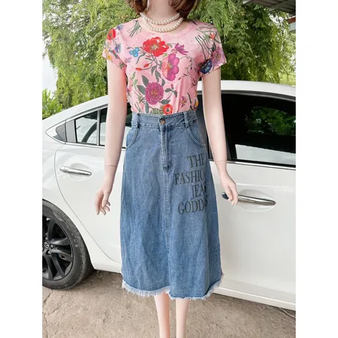 Set Áo Thun Chân Váy Jeans Chất Vải Mềm Mịn, Thoáng Mát, Hàng Cao Cấp, Có Kèm Hình Thật. Giá 290k/ cả set Hàng có sẵn
