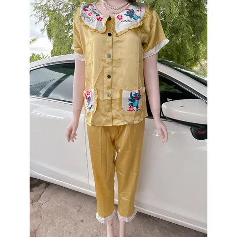 Set áo + quần tiểu thư  Màu vàng nhạt Hàng có sẵn giao ngay  Giá 190k/ cả set Chất liệu lụa latin mát mịn