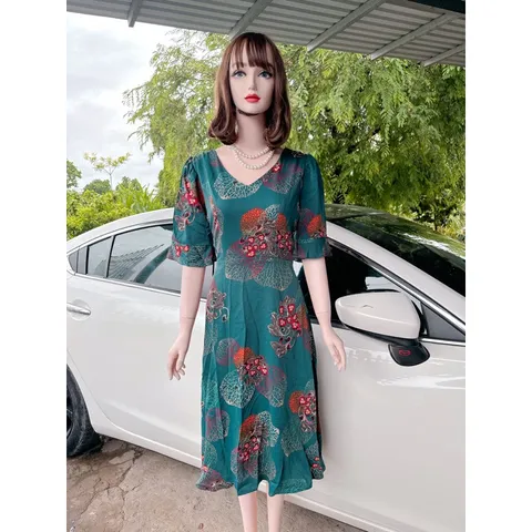 Đầm họa tiết  bigsize dáng dài qua gối sang trọng vải mango in 3D cao cấp có lót Size  45kg-80kg Hàng có sẵn giao ngay