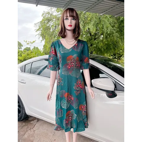 Đầm họa tiết  bigsize dáng dài qua gối sang trọng vải mango in 3D cao cấp có lót Size  45kg-80kg Hàng có sẵn giao ngay
