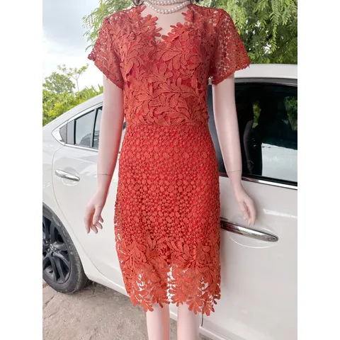 ĐẦM REN SANG CHẢNH dịu dàng thanh lịch, sang trọng 👉 chất liệu ren co giãn 👉 hàng cao cấp Giá 320k