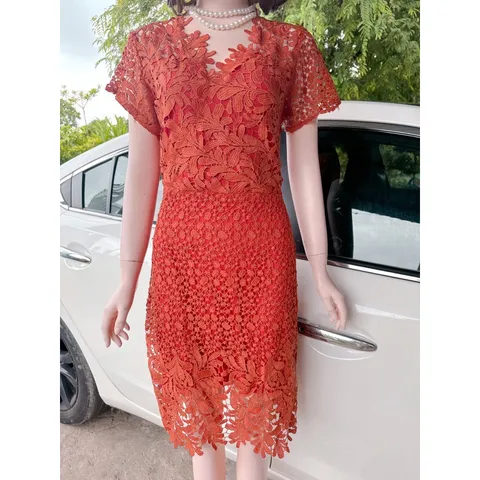 ĐẦM REN SANG CHẢNH dịu dàng thanh lịch, sang trọng 👉 chất liệu ren co giãn 👉 hàng cao cấp Giá 320k