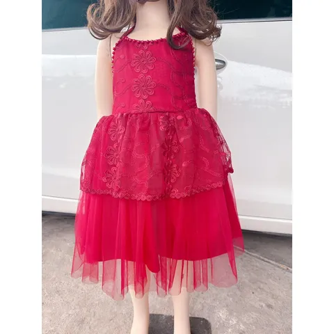 Đầm yếm công chúa cột cổ, hở lưng mát mẻ, nơ to sau lưng Giá 160k Hàng có sẵn giao ngay  Chất liệu ren cao cấp