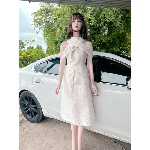 Đầm Tafta thiết kế trễ vai cách điệu phối nơ ngực  Hàng có sẵn giao ngay  Đủ size SML Màu kem Giá 290k Hàng new