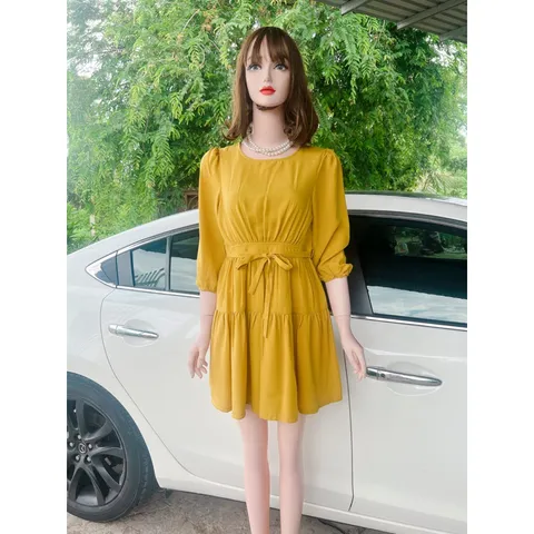 Đầm dáng xòe màu vàng chanh Hàng có sẵn giao ngay SM Có dây buộc eo theo dáng người Đúp lót 2 lớp Giá 270k