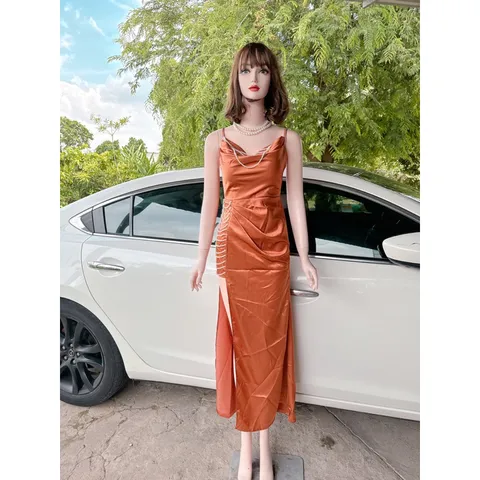 ĐẦM LỤA 2s cổ đổ cao cấp đính Ngọc siêu cấp, xẻ đùi đính Ngọc, chất lụa xịn không xước, mềm mịn mát có size SM Giá 390k