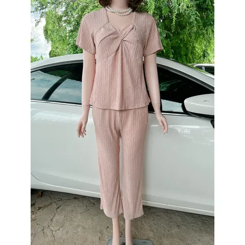 SÉT ĐỒ BỘ THUN XỐP + QUẦN dài Giá 190k/ cả set Hàng có sẵn giao ngay  Màu kem Co giãn dễ mặc