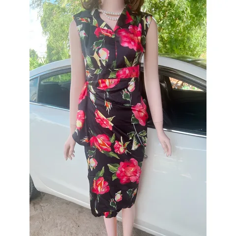 Đầm lụa sang xịn, hàng cao cấp, có sẵn cầu vai xịn Hàng có sẵn giao ngay 2S Hàng chính chủ  Giá 400k Chất liệu lụa