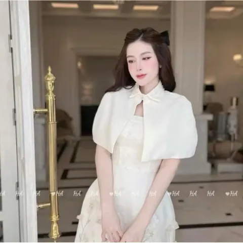 Đầm 2 dây + áo khoác
