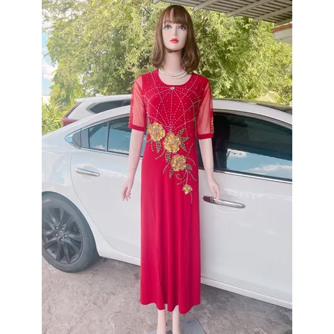 Đầm dạ hội trung niên dáng dài thêu tay đính đá  cao cấp Giá 399k Màu đỏ đô Chất liệu vải thun solen xịn cao cấp