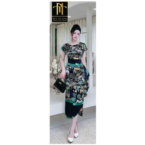 Đầm lụa siêu đẹp Hàng có sẵn giao ngay Chất liệu lụa siêu đẹp, nhẹ, không nhăn, không rút, mềm mát Giá 450k Hàng có sẵn