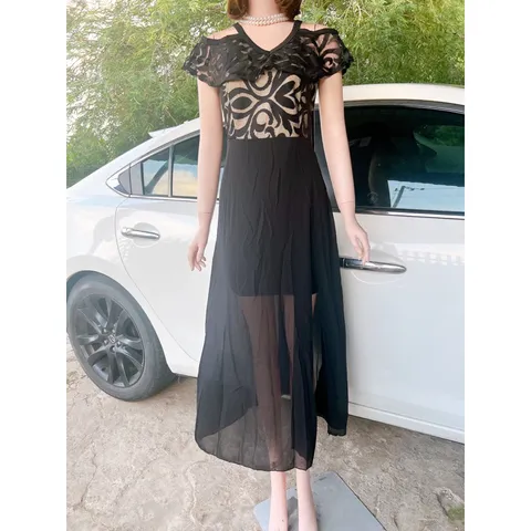 Đầm trễ vi dáng dài