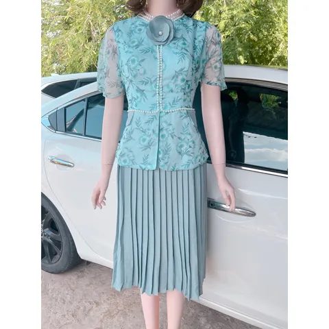 Đầm hoa thiết kế chạy viền ngọc xếp ly cài hoa Hàng có sẵn giao ngay Đủ size Hàng cao cấp Chất liệu áo voan tơ