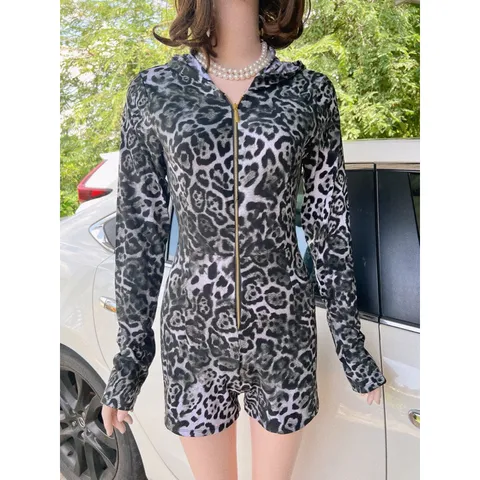 Jum Bộ áo liền quần dài tay in họa tiết da báo có sẵn nón gợi cảm Hàng có sẵn giao ngay Giá 190k Co giãn