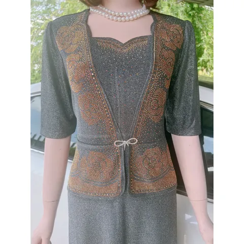 Đầm dự tiệc trung niên thun nhũ mịn hoa ép đá dáng vest che bụng 75kg, Đầm trung niên đi tiệc vest nhũ mịn giấu bụng