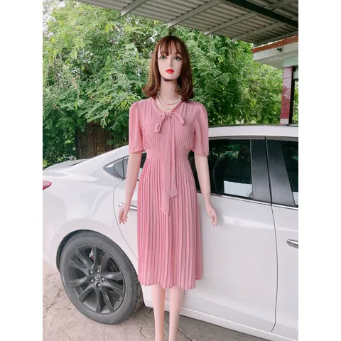 🍭 Đầm dáng dài xếp ly siêu đẹp New 100%, Freesize dưới 70kg mặc đẹp Giá 290k Hàng có sẵn giao ngay Chất liệu voan
