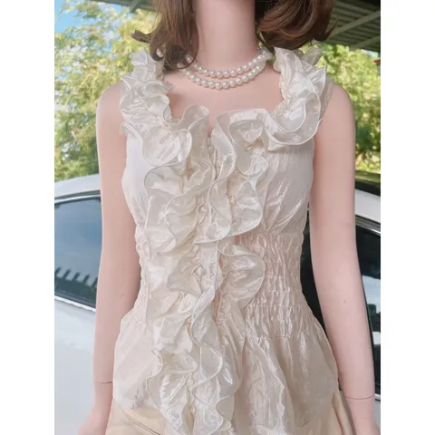 Set áo bèo tiểu thư màu kem + chân váy hộp Màu nude Size SML Eo bo chun cả áo và quần co giãn dễ mặc Quần Có 2 túi
