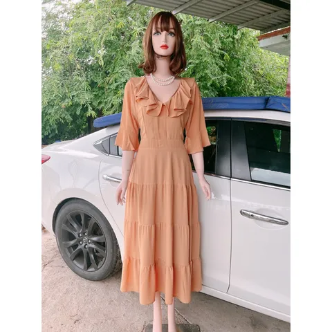 Đầm Quang Châu tiểu thư Giá 299k Phía sau vừa dây kéo vừa bo chun co giãn dễ mặc Đúp lót 2 lớp  Màu nude Dưới 69kg mặc