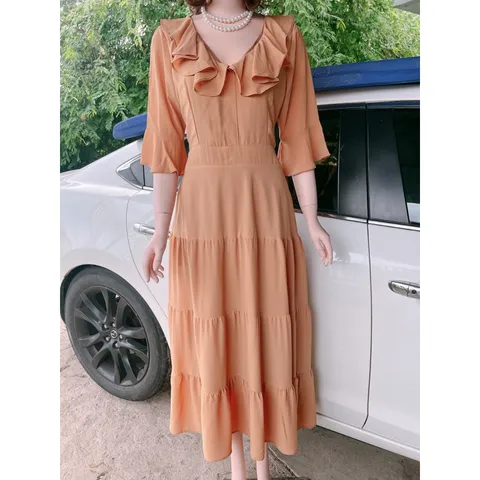 Đầm Quang Châu tiểu thư Giá 299k Phía sau vừa dây kéo vừa bo chun co giãn dễ mặc Đúp lót 2 lớp  Màu nude Dưới 69kg mặc