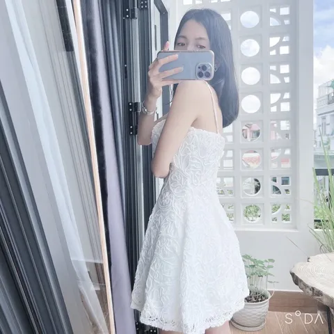 [Ảnh thật] Đầm xòe 2 dây cúp ngực chất ren nổi siêu xịn Màu trắng Giá 299k Hàng có sẵn giao ngay Chất liệu ren cao cấp