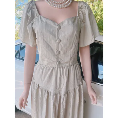 Set Áo Croptop Khuy Trước Kèm Chân Váy Dài Dáng Xòe Nhẹ Nhàng Nữ Tính Chất Đũi Gân Giá 290k/ cả set Hàng có sẵn giao