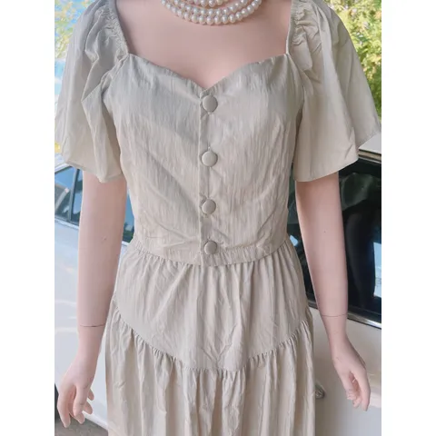 Set Áo Croptop Khuy Trước Kèm Chân Váy Dài Dáng Xòe Nhẹ Nhàng Nữ Tính Chất Đũi Gân Giá 290k/ cả set Hàng có sẵn giao